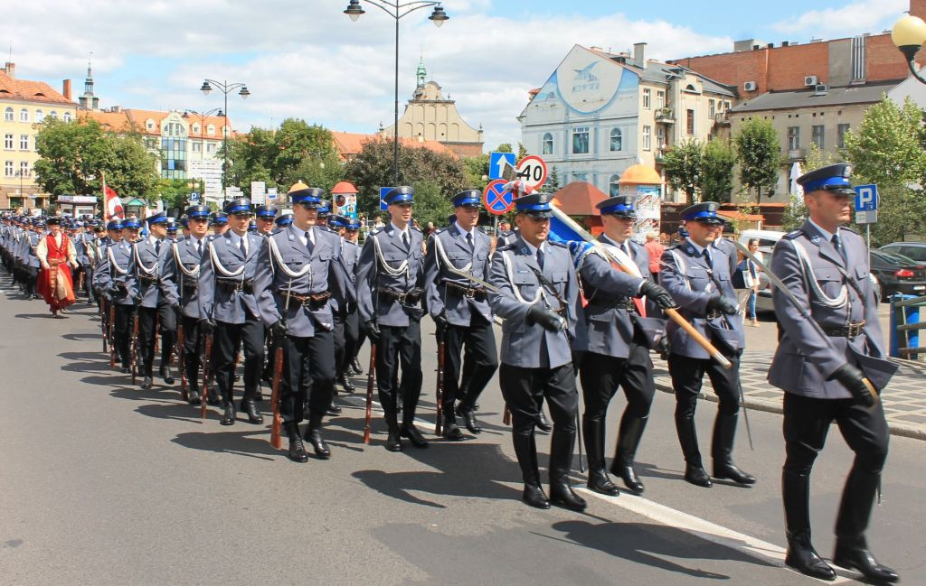 wkaliszu.pl - Kalisz on-line, KALISZ. Policjanci świętowali (VIDEO), zdjęcie 10