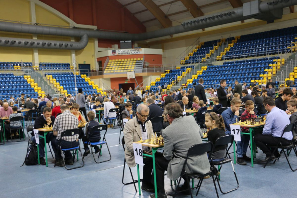 wkaliszu.pl - Kalisz on-line, SZACHY. Blisko 300 zawodników zagrało w Turnieju Rodzinnym MTM CUP, zdjęcie 1