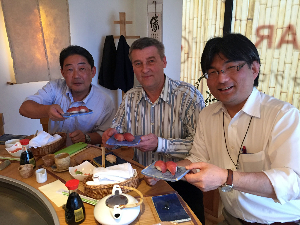 wkaliszu.pl - Kalisz on-line, KUCHNIA. Ekipa Maguro Sushi Bar na słynnej nowoworcznej giełdzie tuńczyka w Tokio, zdjęcie 5