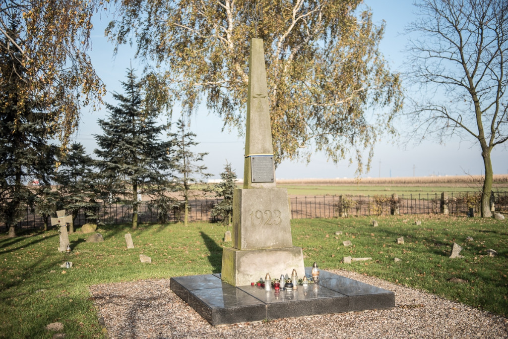 wkaliszu.pl - Kalisz on-line, Cmentarz ukraiński w Szczypiornie, zdjęcie 4
