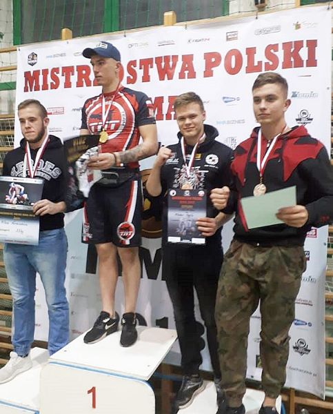 wkaliszu.pl - Kalisz on-line, MMA. Wiktor z brązowym medale MP, zdjęcie 2