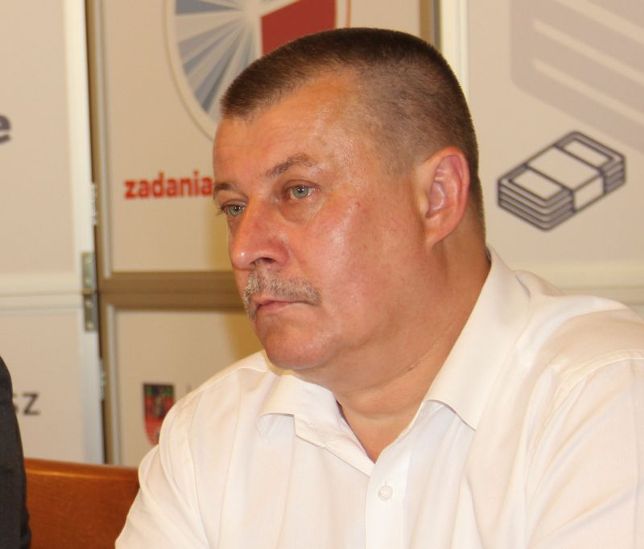 <b>Tomasz Staszczyk</b>/UM Kalisz - 644x0
