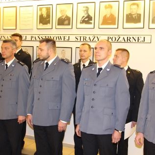 POLICJA. Uratowali życie 13-latkowi. Nagrodził ich minister, zdjęcie 1, wkaliszu.pl - Kalisz on-line, zdjęcie 316x316