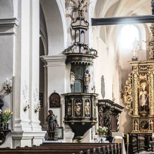 07 –  Kościół pw. Najświętszej Marii Panny i św. Wawrzyńca – ambona, wkaliszu.pl - Kalisz on-line, zdjęcie 316x316