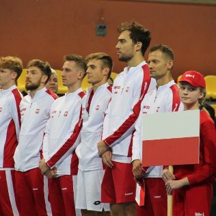 TENIS ZIEMNY.  Polska wygrała w Pucharze Davisa, zdjęcie 1, wkaliszu.pl - Kalisz on-line, zdjęcie 316x316