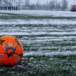 PIŁKA NOŻNA. Śnieg na boisku. Trening zamiast sparingu, zdjęcie 1, wkaliszu.pl - Kalisz on-line, zdjęcie 152x152