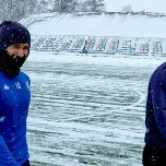 PIŁKA NOŻNA. Śnieg na boisku. Trening zamiast sparingu, zdjęcie 7, wkaliszu.pl - Kalisz on-line, zdjęcie 152x152