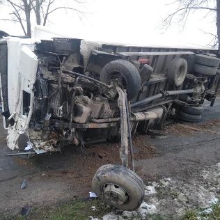 NA DROGACH. Wypadek z udziałem mieszkańca powiatu kaliskiego, zdjęcie 2, wkaliszu.pl - Kalisz on-line, zdjęcie 316x316