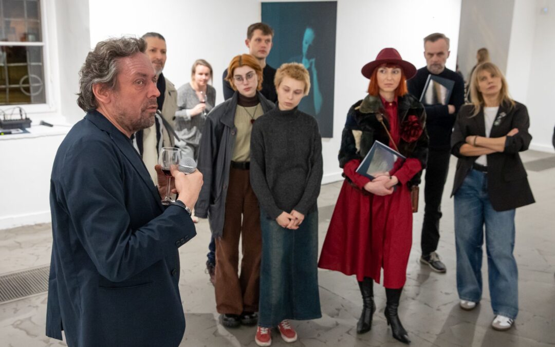 WYSTAWA. ,,Poza zasadą tożsamości” w Tarasinie Dominika Lejmana