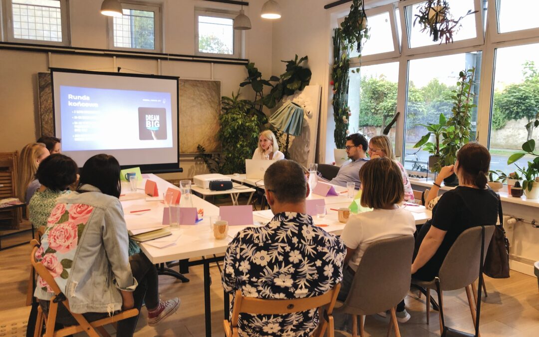 15.5. Dom Sąsiedzki. Zamiast presji – współpraca. Bezpłatne warsztaty dla rodziców nastolatków