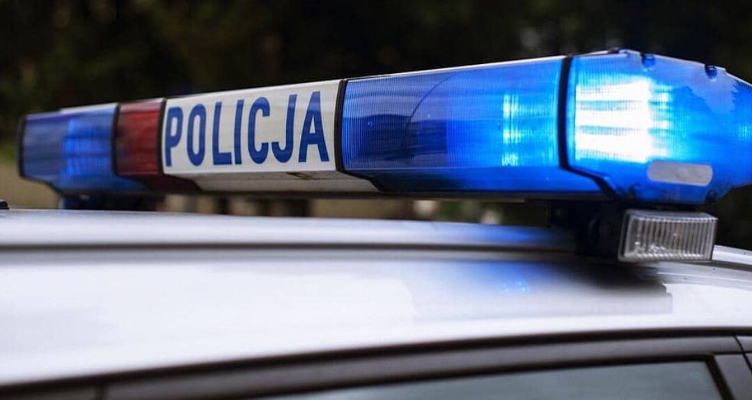 POLICJA. 16-latek zaatakował 14-latka i zabrał mu koszulkę klubu piłkarskiego