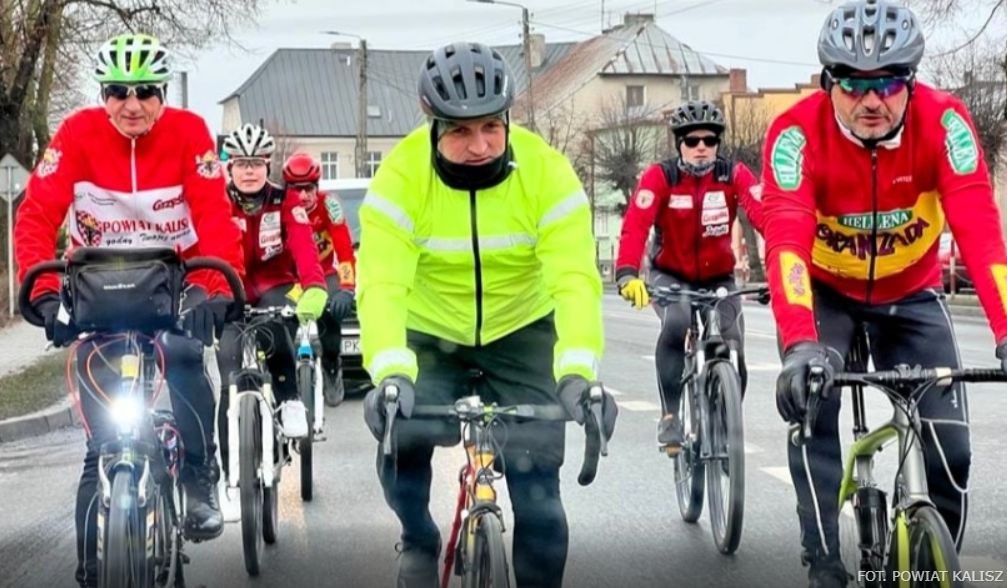 SZTAFETA. Na rowerach do studia WOŚP