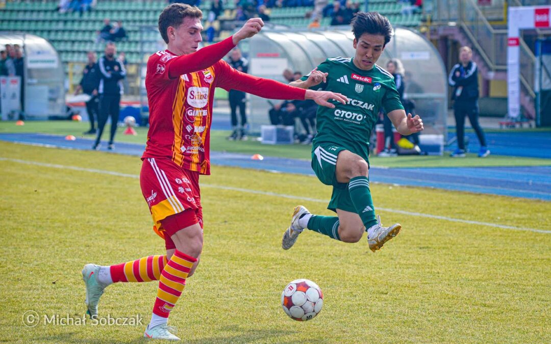 PIŁKA NOŻNA. Chojniczanka lepsza od KKS-u