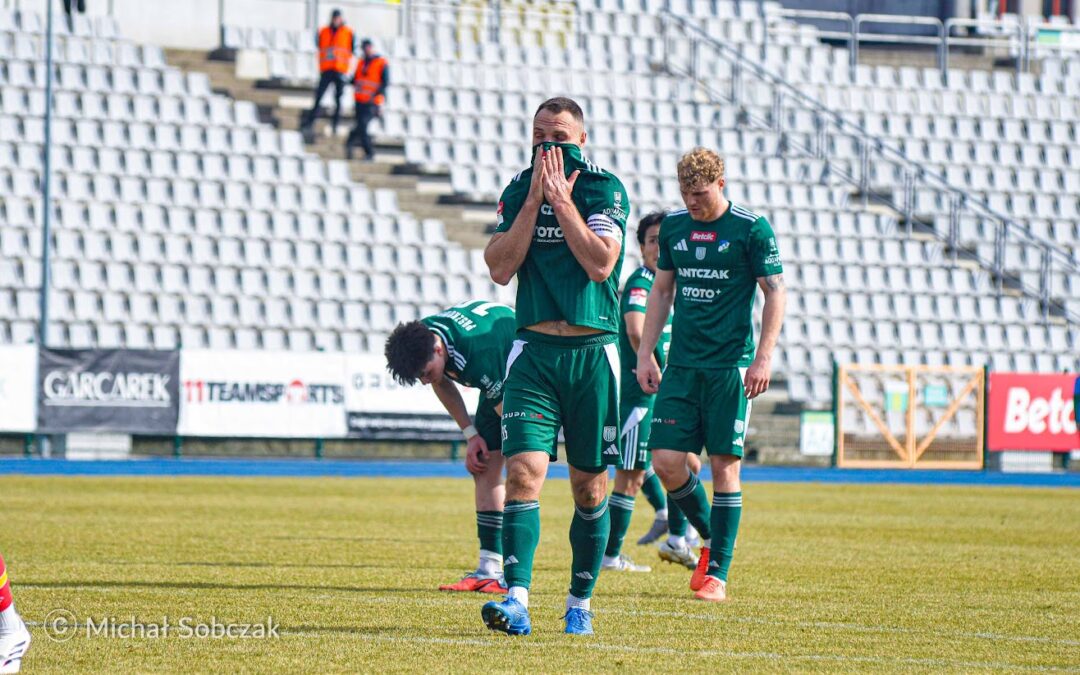 PIŁKA NOŻNA. Porażka z ŁKS-em. Czerwony KKS