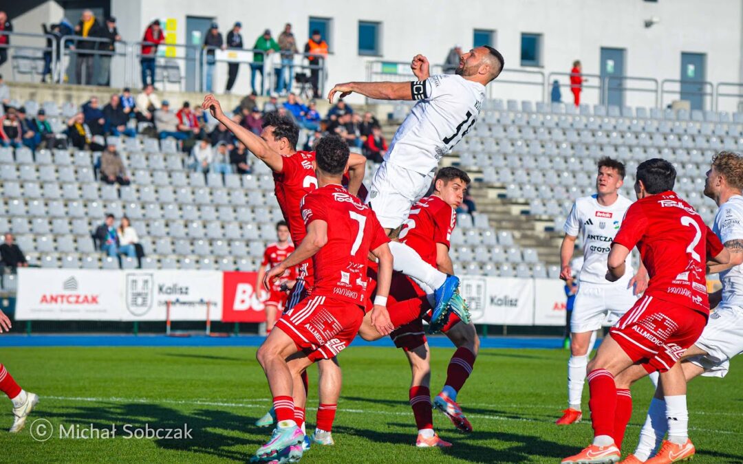 PIŁKA NOŻNA. Walczyli do ostatniego gwizdka