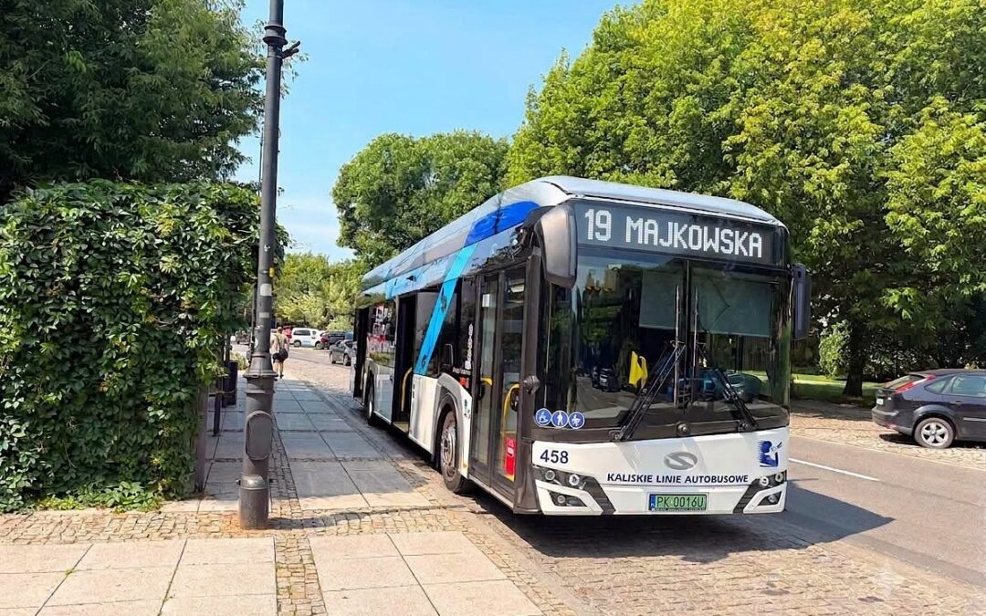 MIASTO. Zmiany w Kaliskiej Karcie Mieszkańca. Przedłużone bezpłatne przejazdy KLA