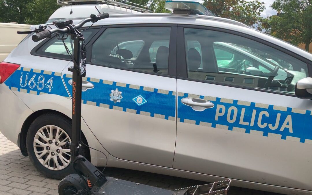 WYPADEK. 16-latek jechał hulajnogą. Jest ciężko ranny
